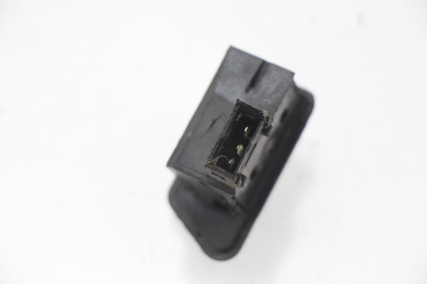 photo de COMUTADOR DE SETA REVATTO URBA GT 125 (2007 - 2017) - Outro ângulo de visão