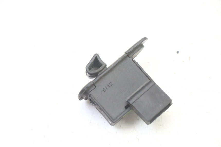 photo de COMUTADOR DE SETAS PEUGEOT VIVACITY 50 (2004 - 2009) - Zoom do estado de desgaste