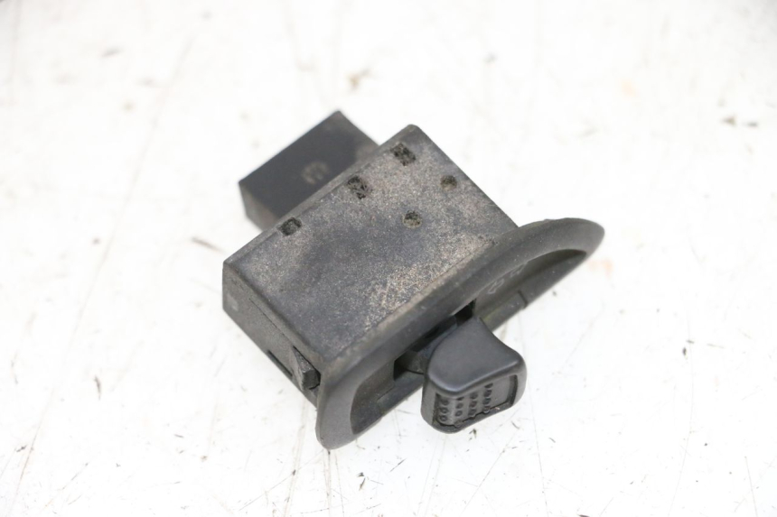 photo de INTERRUPTOR DE SETAS PIAGGIO X8 125 (2004 - 2007) - Detalhe da peça