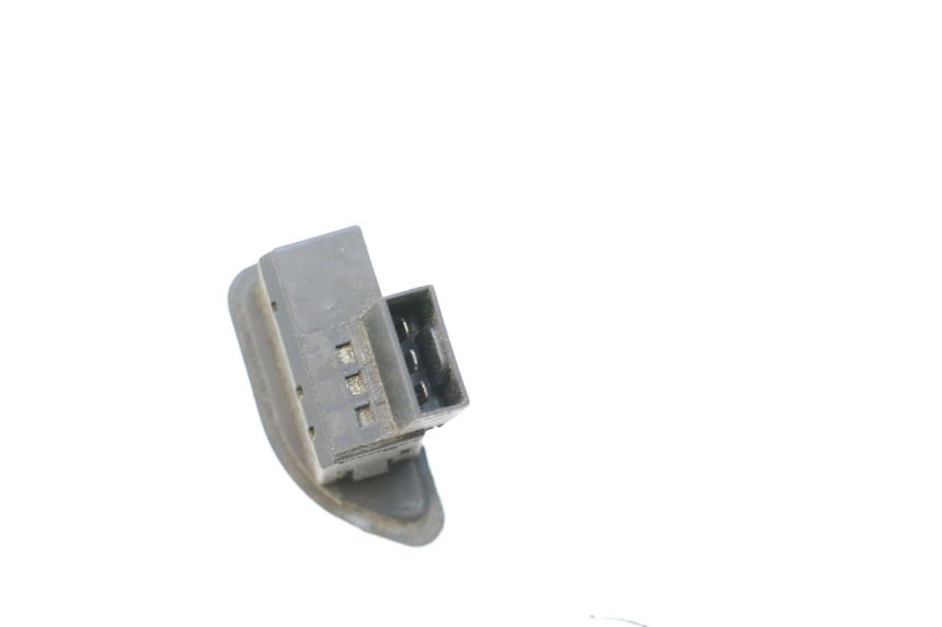 photo de COMUTADOR DE SETA PIAGGIO ZIP 4T 50 (2018 - 2020) - Zoom do estado de desgaste