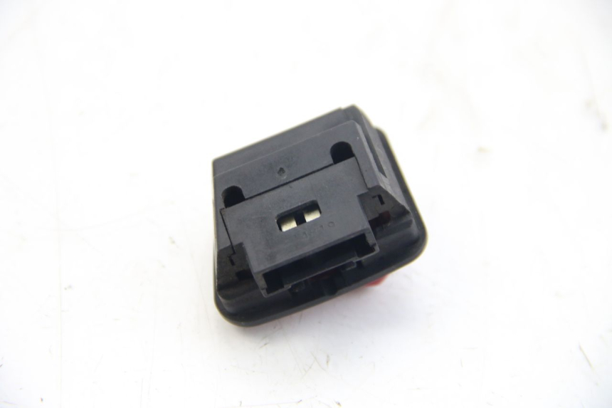 photo de INTERRUPTOR DE IGNIÇÃO PIAGGIO BEVERLY 125 (2010 - 2015) - Zoom do estado de desgaste