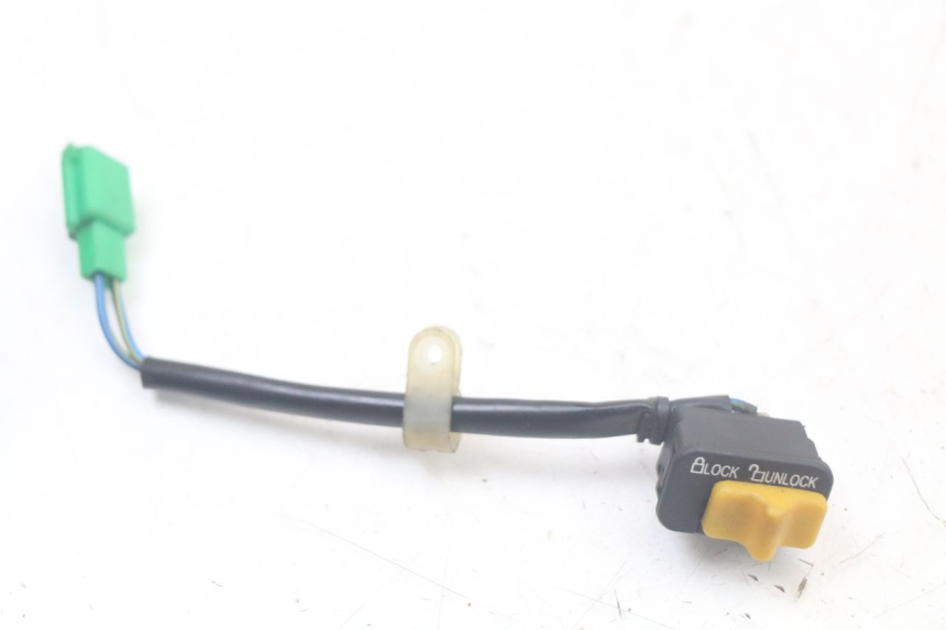 photo de INTERRUPTOR DE IGNIÇÃO SYM FIDDLE 2 50 (2008 - 2013) - Vista principal