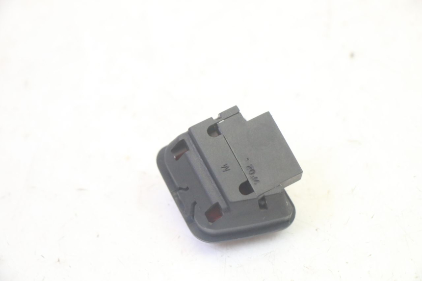 photo de INTERRUPTOR DE IGNIÇÃO PIAGGIO MP3 RL 250 (2006 - 2010) - Zoom do estado de desgaste