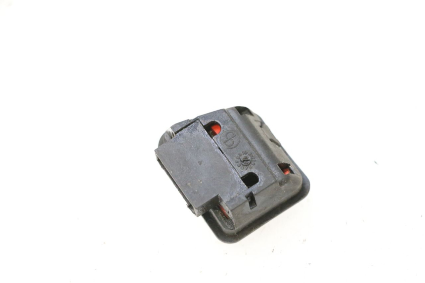 photo de INTERRUPTOR DE IGNIÇÃO PIAGGIO MP3 125 (2006 - 2014) - Zoom do estado de desgaste
