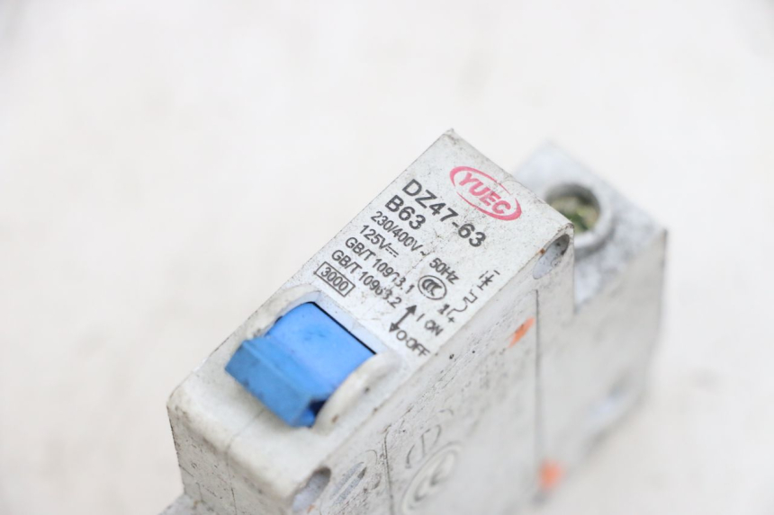 photo de INTERRUPTOR DE IGNIÇÃO EFUN PUSA 1 - Detalhe da peça