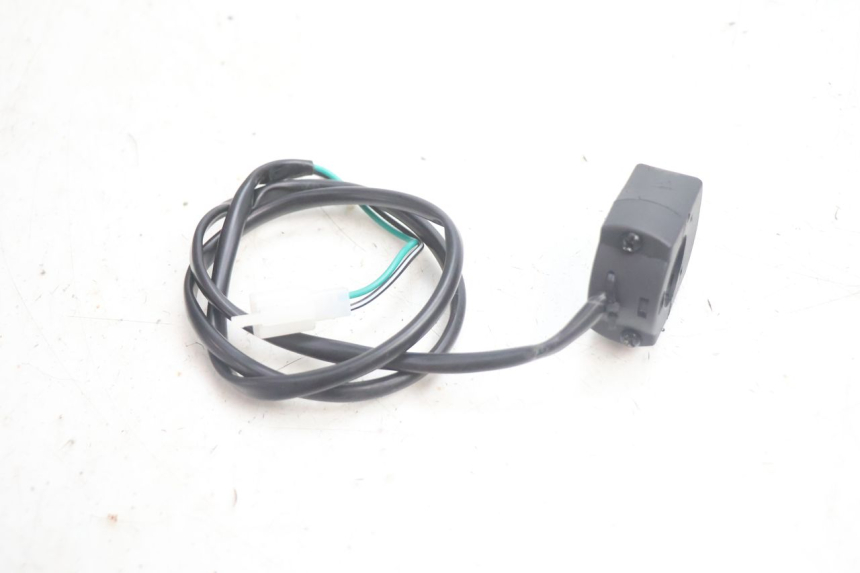 photo de INTERRUPTOR DE IGNIÇÃO APOLLO RFZ 150 - Outro ângulo de visão