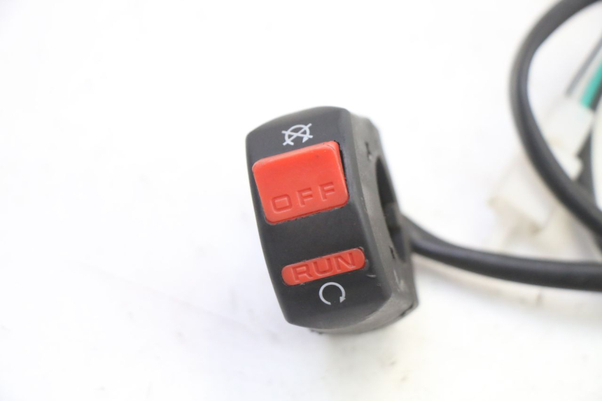 photo de INTERRUPTOR DE IGNIÇÃO APOLLO RXF 125 - Zoom do estado de desgaste