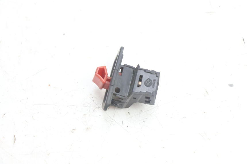 photo de INTERRUPTOR DE IGNIÇÃO JM MOTORS SANTANA EVO 50 (2024 - 2026) - Outro ângulo de visão