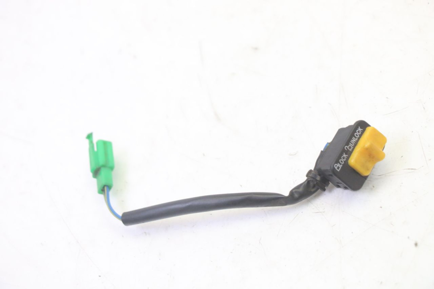 photo de INTERRUPTOR DE IGNIÇÃO PEUGEOT TWEET 4T 50 (2018 - 2022) - Vista principal