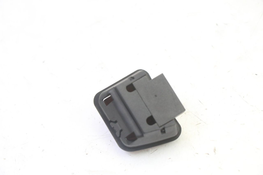 photo de INTERRUPTOR DE IGNIÇÃO PIAGGIO X9 EVOLUTION 125 (2003 - 2007) - Outro ângulo de visão