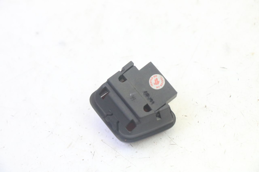 photo de INTERRUPTOR DE IGNIÇÃO PIAGGIO XEVO - X EVO 125 (2007 - 2017) - Outro ângulo de visão