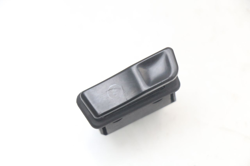 photo de COMANDO DE PARTIDA SUZUKI ADDRESS 110 (2015 - 2020) - Detalhe da peça