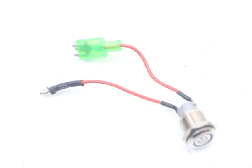 photo de COMUTADOR DE PARTIDA DUALTRON AMINIA 1 - Zoom do estado de desgaste