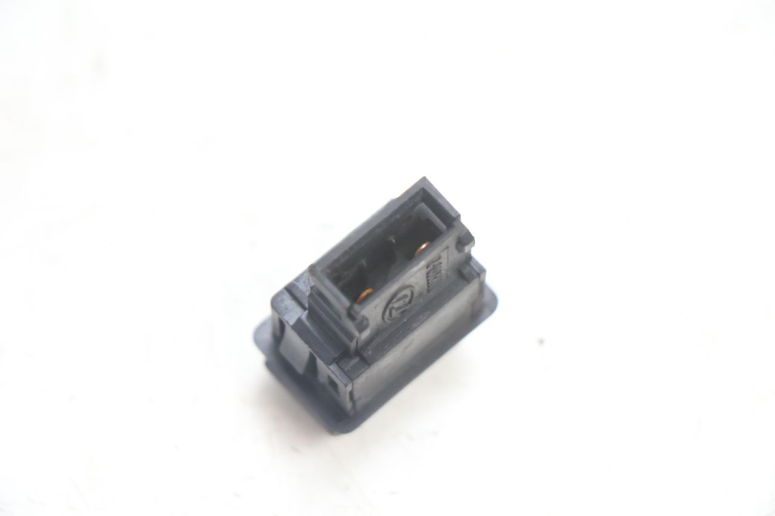 photo de INTERRUPTOR DE PARTIDA TGB CITY RS 50 (2011 - 2016) - Outro ângulo de visão