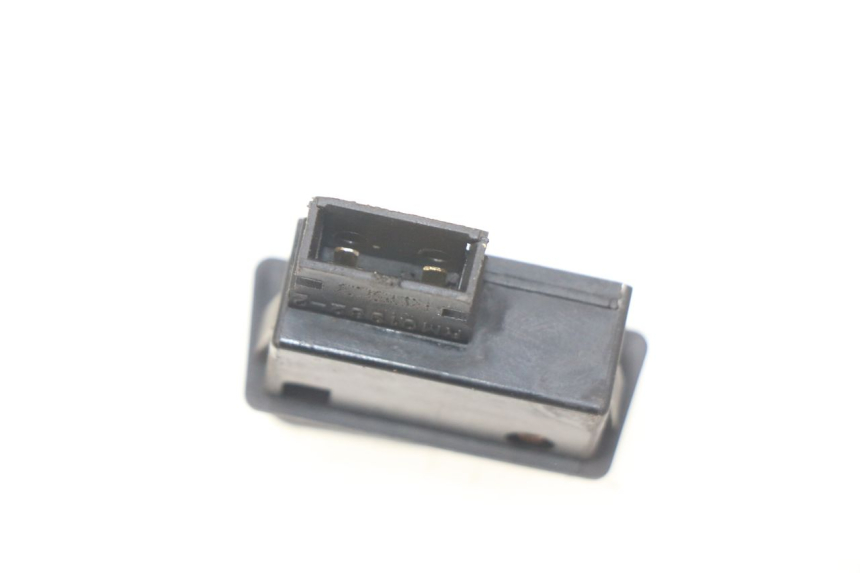 photo de INTERRUPTOR DE PARTIDA RIDE CLASSIC 2T 50 (2014 - 2022) - Detalhe da peça