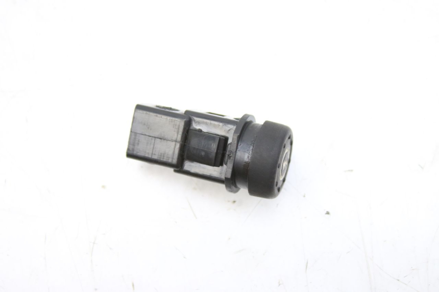 photo de INTERRUPTOR DE PARTIDA PIAGGIO FLY 2T 50 (2004 - 2017) - Outro ângulo de visão