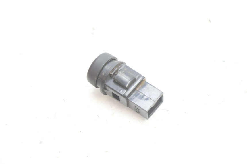 photo de INTERRUPTOR DE PARTIDA PIAGGIO FLY 2T 50 (2004 - 2017) - Zoom do estado de desgaste