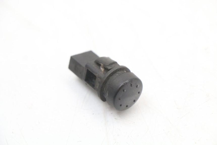 photo de COMUTADOR DE PARTIDA PIAGGIO FLY 4T 50 (2004 - 2010) - Vista principal
