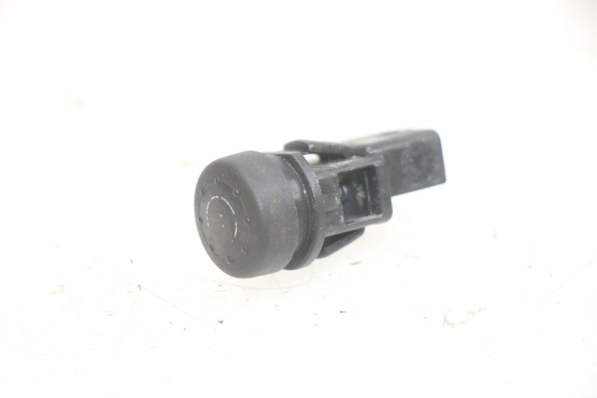 photo de COMUTADOR DE PARTIDA PIAGGIO FLY 125 (2005 - 2012) - Vista principal