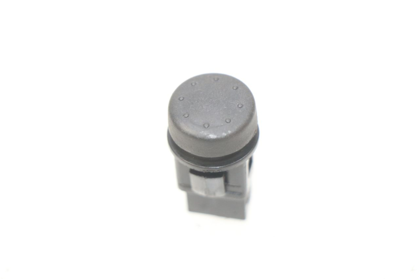 photo de INTERRUPTOR DE PARTIDA PIAGGIO FLY 100 (2006 - 2010) - Vista principal