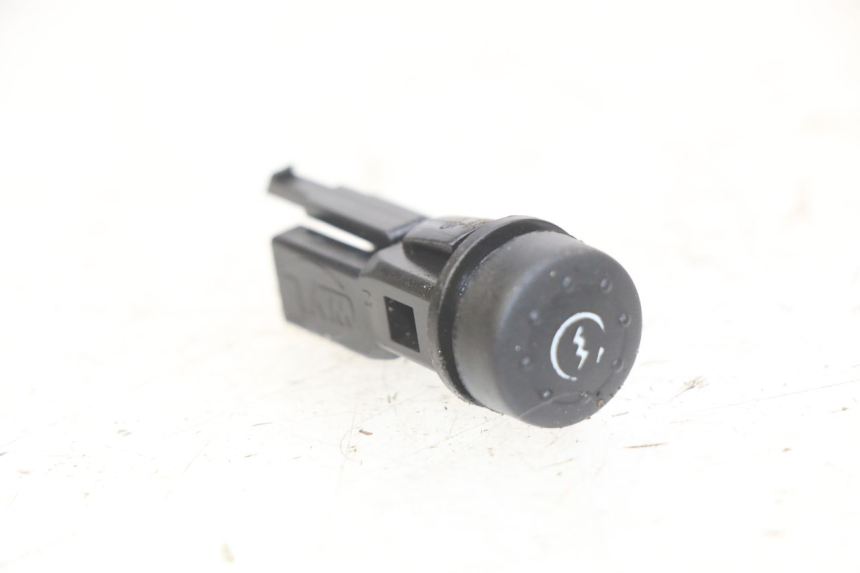 photo de INTERRUPTOR DE PARTIDA EUROCKA GTR-C 50 (2012 - 2021) - Vista principal
