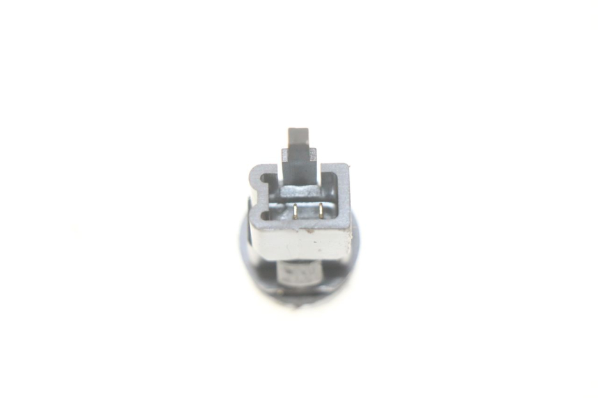 photo de INTERRUPTOR DE PARTIDA EUROCKA GTR-C 50 (2012 - 2021) - Zoom do estado de desgaste