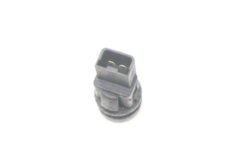 photo de INTERRUPTOR DE PARTIDA PIAGGIO LIBERTY 4T 50 (2004 - 2008) - Detalhe da peça
