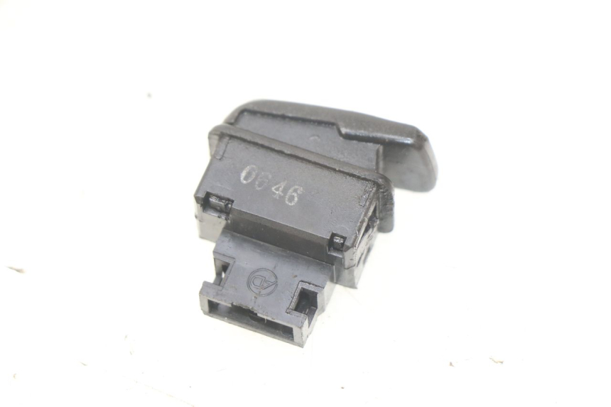 photo de COMANDO DE PARTIDA PIAGGIO LIBERTY IGET S 125 (2016 - 2020) - Detalhe da peça