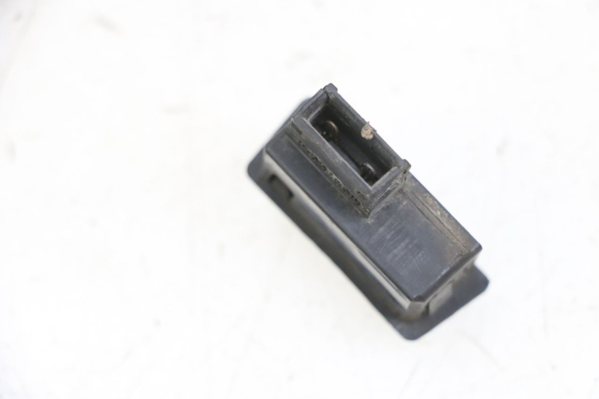 photo de COMANDO DE PARTIDA KYMCO LIKE 125 (2009 - 2016) - Outro ângulo de visão