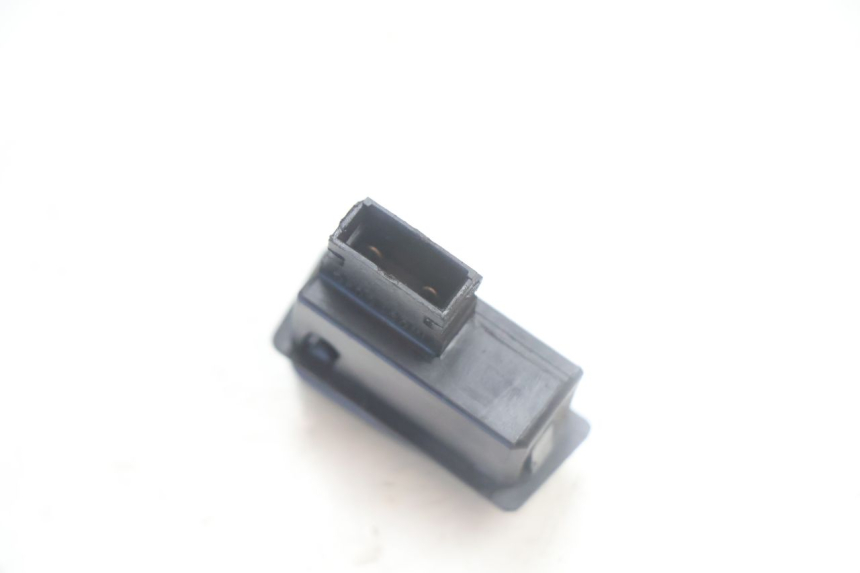 photo de COMANDO DE PARTIDA KYMCO LIKE 125 (2009 - 2016) - Outro ângulo de visão