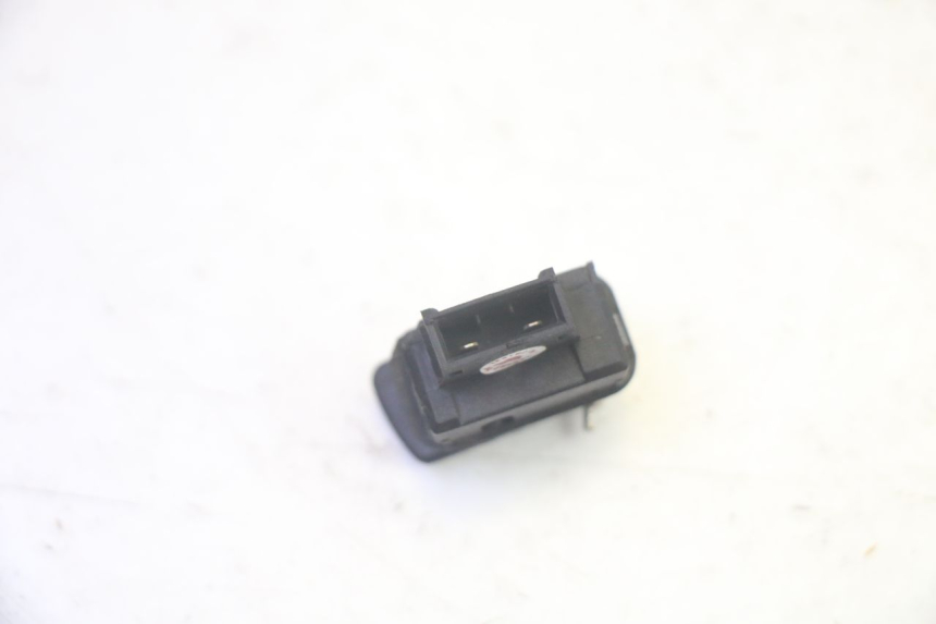 photo de INTERRUPTOR DE PARTIDA PIAGGIO MP3 HPE 350 (2018 - 2020) - Outro ângulo de visão