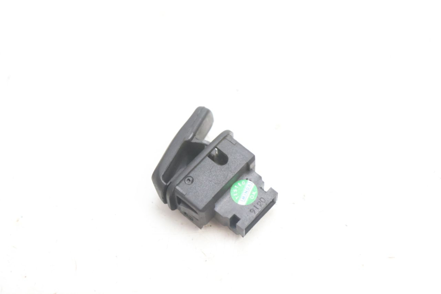 photo de COMANDO DE PARTIDA PIAGGIO MP3 LT 400 (2007 - 2012) - Zoom do estado de desgaste