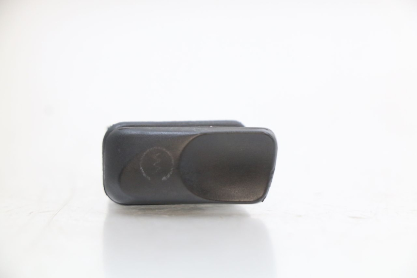 photo de COMUTADOR DE PARTIDA PIAGGIO MP3 125 (2006 - 2014) - Detalhe da peça