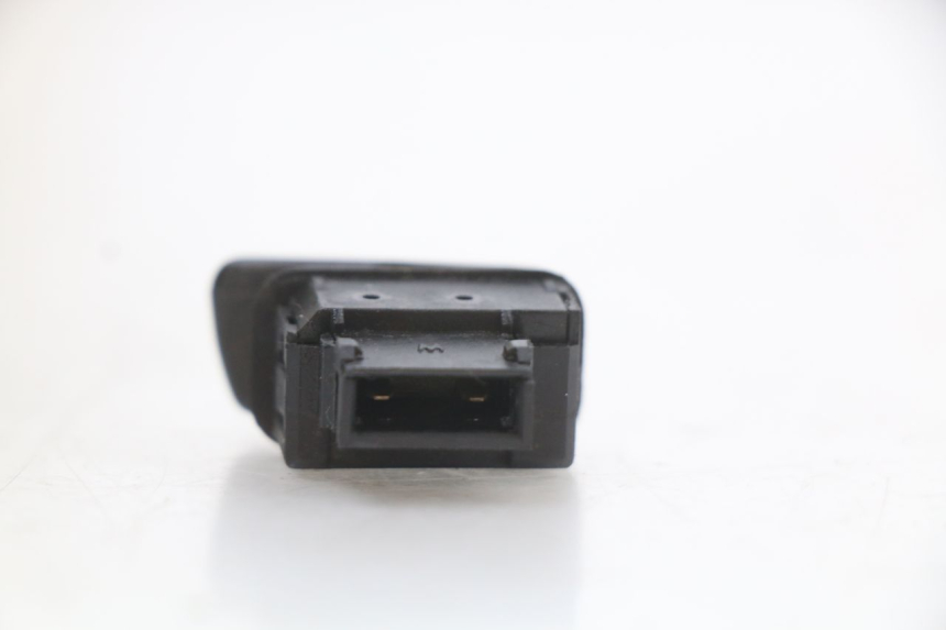 photo de COMUTADOR DE PARTIDA PIAGGIO MP3 125 (2006 - 2014) - Outro ângulo de visão