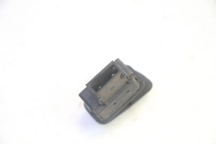 photo de COMUTADOR DE PARTIDA PIAGGIO MP3 125 (2006 - 2014) - Outro ângulo de visão