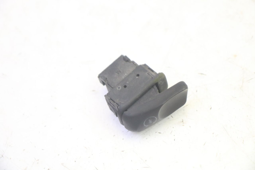 photo de INTERRUPTOR DE PARTIDA PIAGGIO MP3 RL 250 (2006 - 2010) - Detalhe da peça
