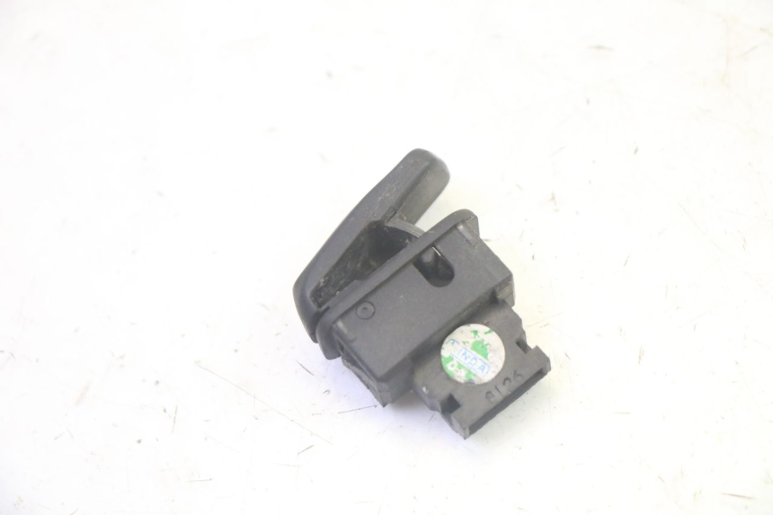photo de INTERRUPTOR DE PARTIDA PIAGGIO MP3 RL 250 (2006 - 2010) - Zoom do estado de desgaste