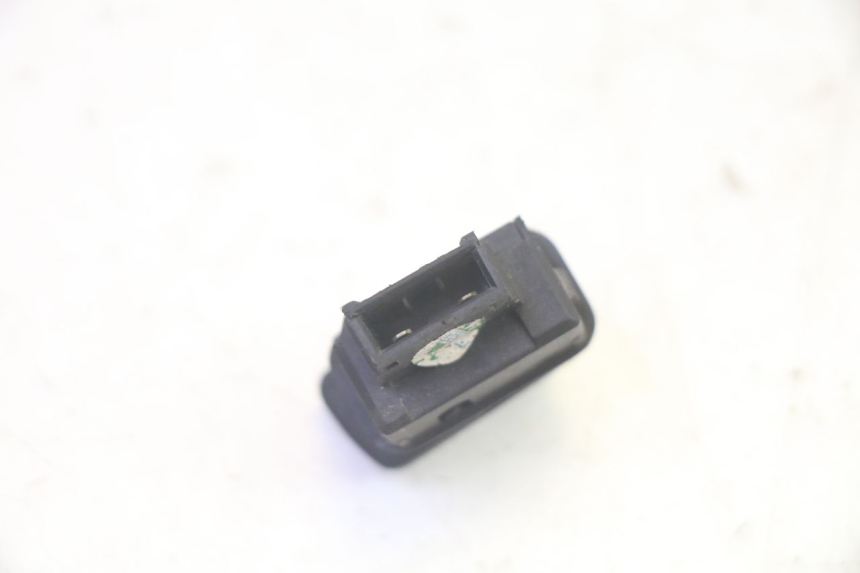 photo de INTERRUPTOR DE PARTIDA PIAGGIO MP3 RL 250 (2006 - 2010) - Outro ângulo de visão