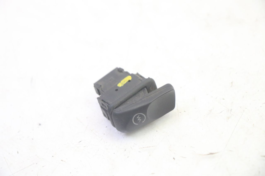 photo de COMUTADOR DE PARTIDA PIAGGIO MP3 500 (2016 - 2018) - Vista principal