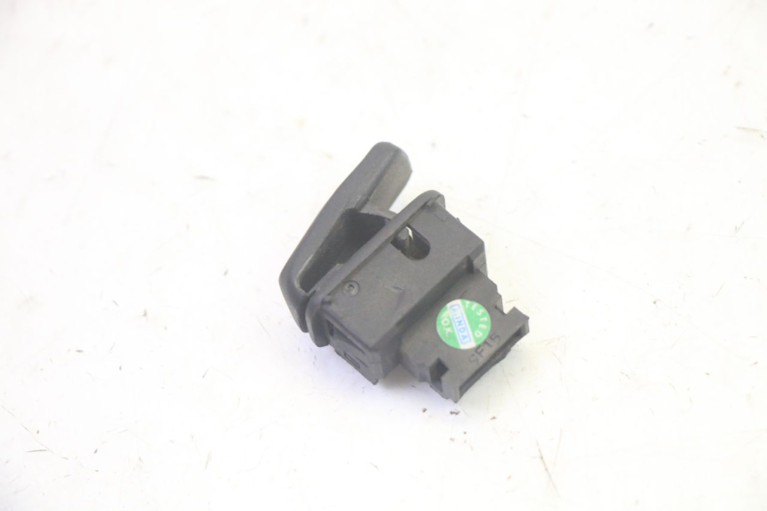 photo de INTERRUPTOR DE PARTIDA PIAGGIO MP3 RL 250 (2006 - 2010) - Zoom do estado de desgaste