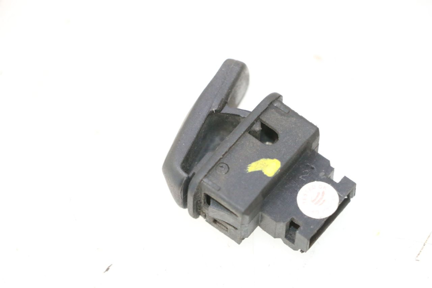photo de COMUTADOR DE PARTIDA PIAGGIO MP3 500 (2016 - 2018) - Zoom do estado de desgaste