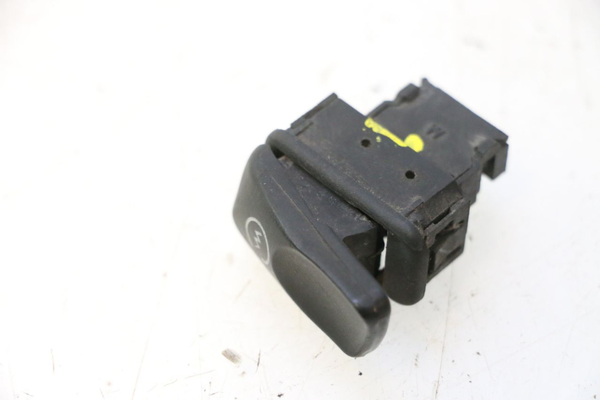 photo de INTERRUPTOR DE PARTIDA PIAGGIO MP3 500 (2011 - 2015) - Outro ângulo de visão