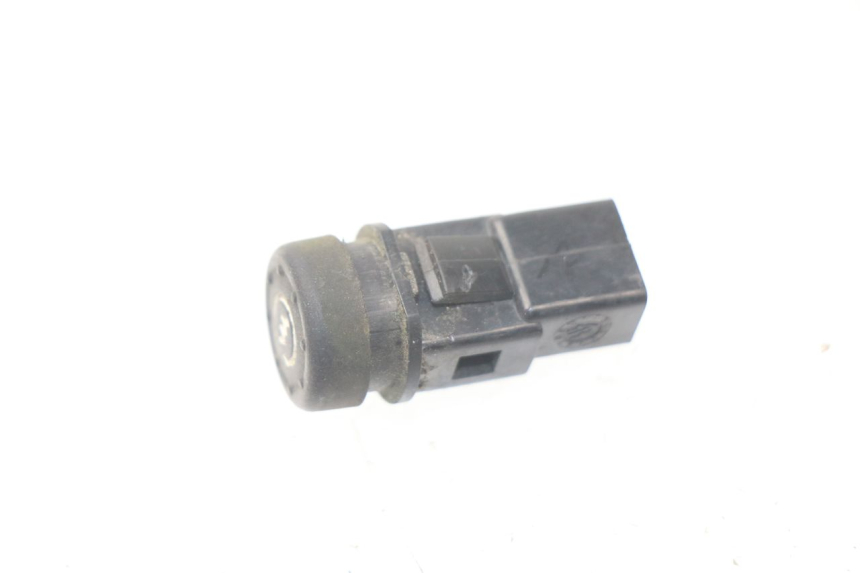 photo de INTERRUPTOR DE PARTIDA PIAGGIO NEW TYPHOON 50 (2010 - 2017) - Zoom do estado de desgaste