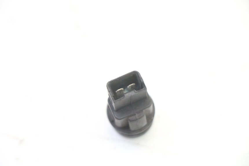 photo de COMUTADOR DE PARTIDA PIAGGIO NRG POWER PUREJET 50 (2018 - 2021) - Outro ângulo de visão