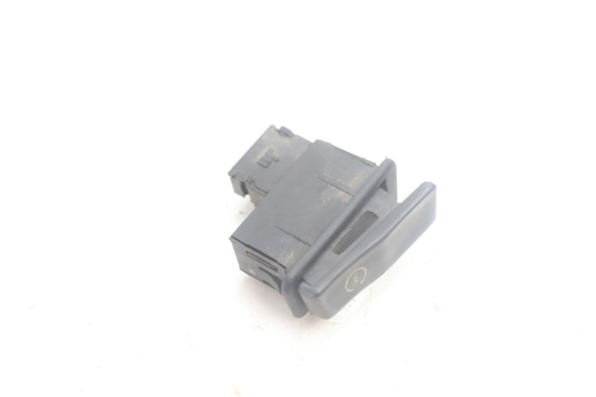 photo de COMANDO DE PARTIDA HONDA SCV LEAD 100 (2003 - 2007) - Detalhe da peça