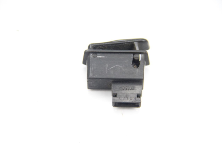 photo de COMUTADOR DE PARTIDA PEUGEOT SV 80 (1993 - 1997) - Zoom do estado de desgaste