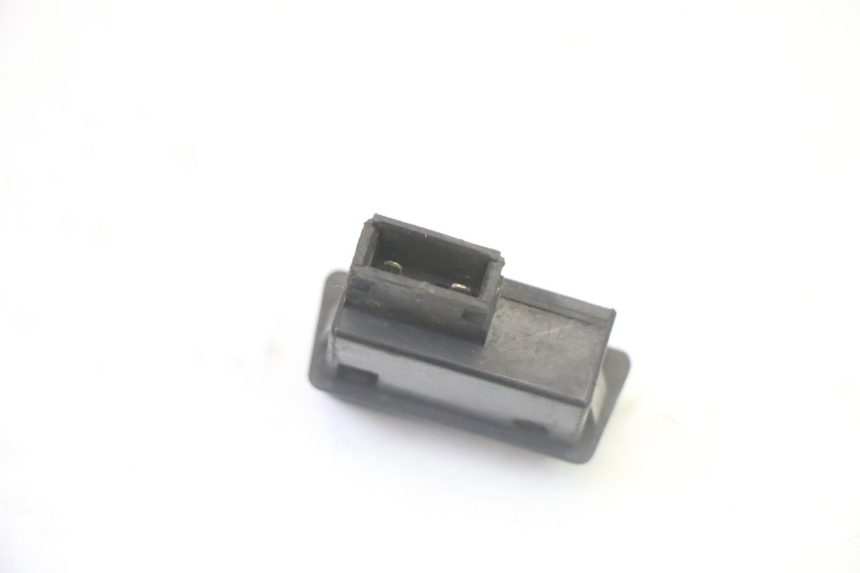 photo de INTERRUPTOR DE PARTIDA PEUGEOT TWEET 4T 50 (2018 - 2022) - Outro ângulo de visão