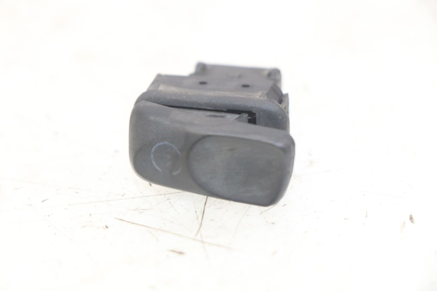 photo de INTERRUPTOR DE PARTIDA PIAGGIO VESPA LXV 125 (2006 - 2009) - Vista principal