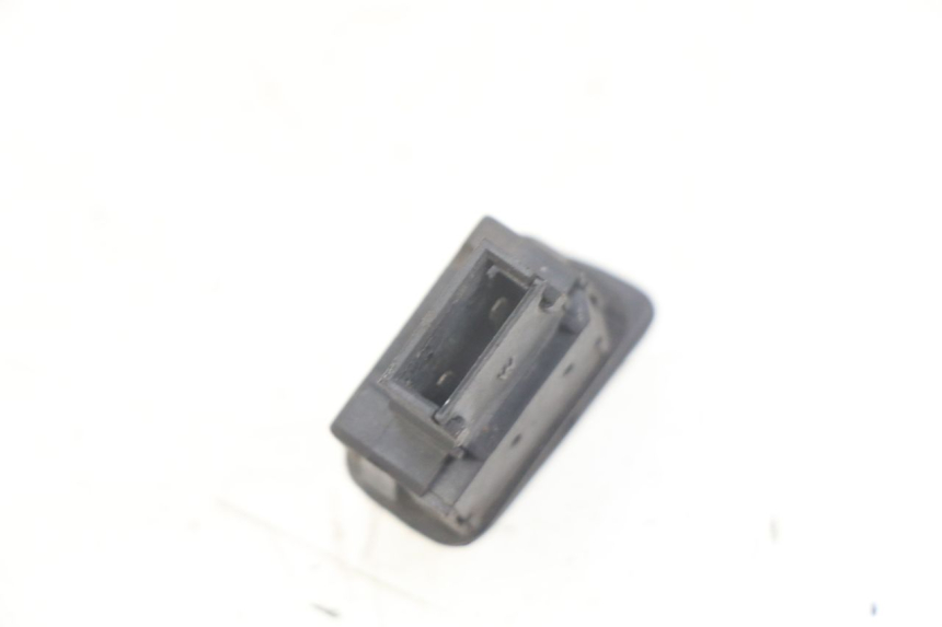 photo de COMUTADOR DE PARTIDA PIAGGIO VESPA S 2T 50 (2007 - 2014) - Zoom do estado de desgaste