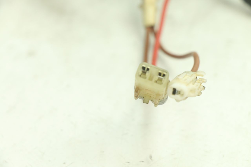 photo de INTERRUPTOR DE PARTIDA YAMAHA WAVE RUNNER GP R 1200 (2000 - 2003) - Vista geral